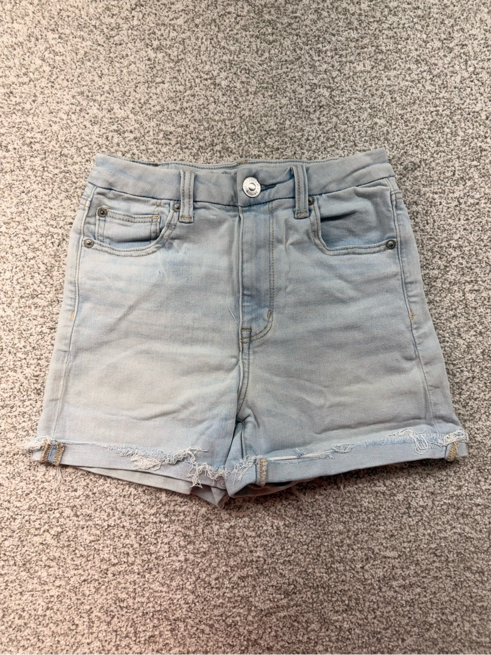 Women's American Eagle Light Wash Blue Curvy Hi-Rise Shortie Denim Shorts Size 4